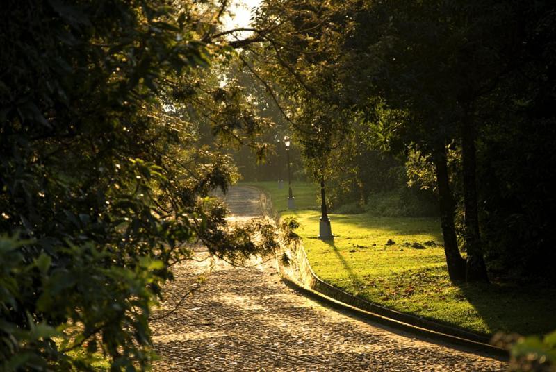 Hotel La Reunion Golf Resort And Residences Antigua ภายนอก รูปภาพ